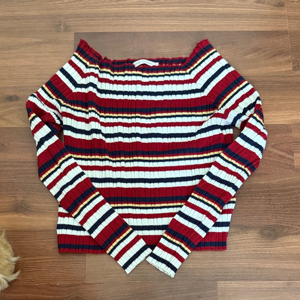 Chic Striped Off-Shoulder Sweater in Red and White